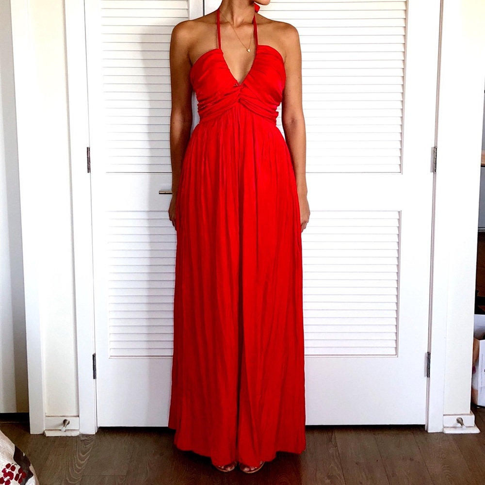 Gorgeous Red Crimped Halter Side Slit Dress